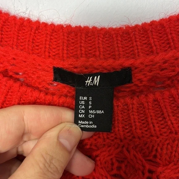 H&M Red Knit Sweater - Picture 2 of 7